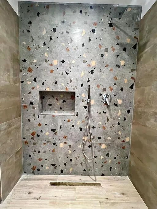 Seaside 2Br Apartment Durrës